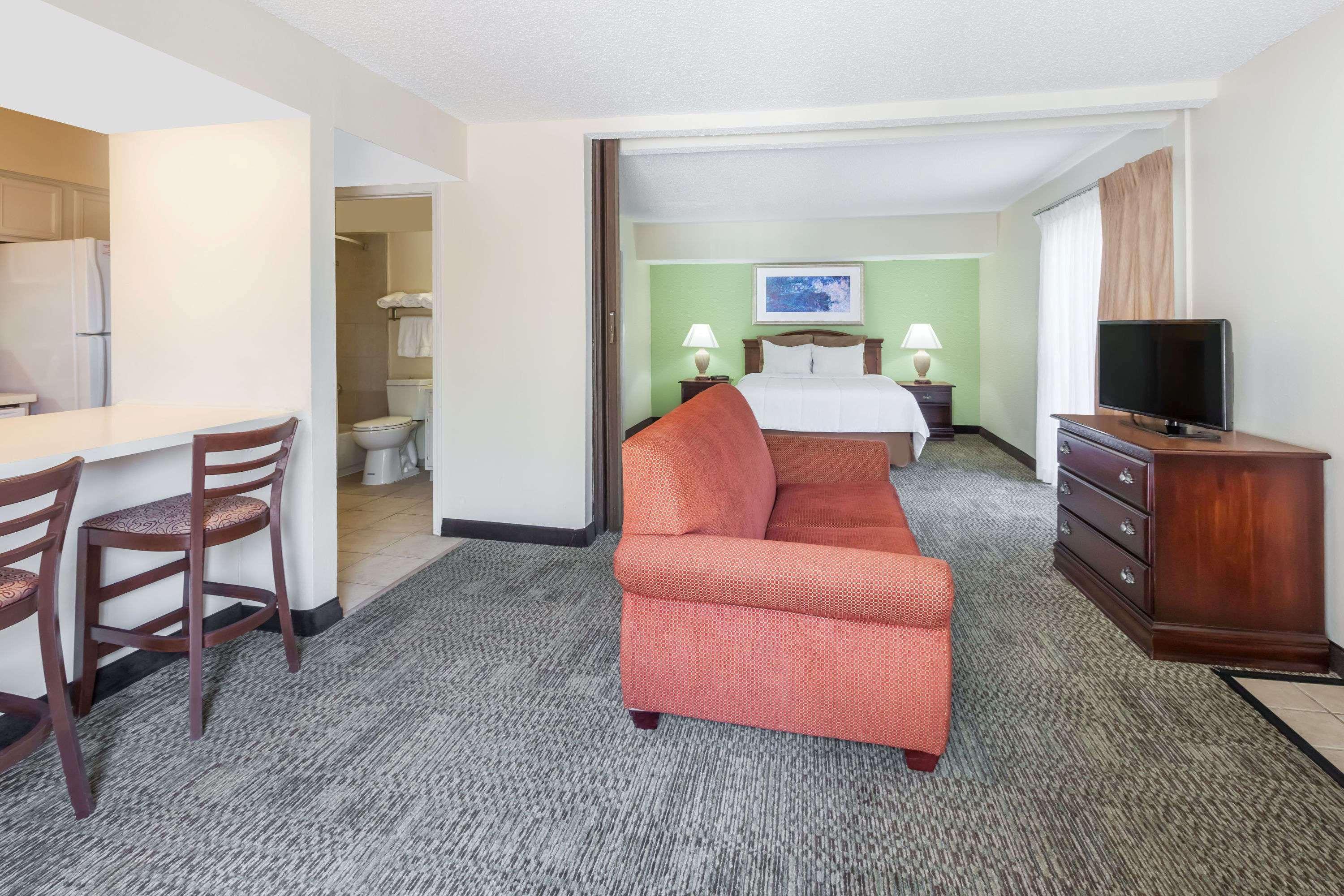 Hawthorn Suites Dallas Love Field Extérieur photo