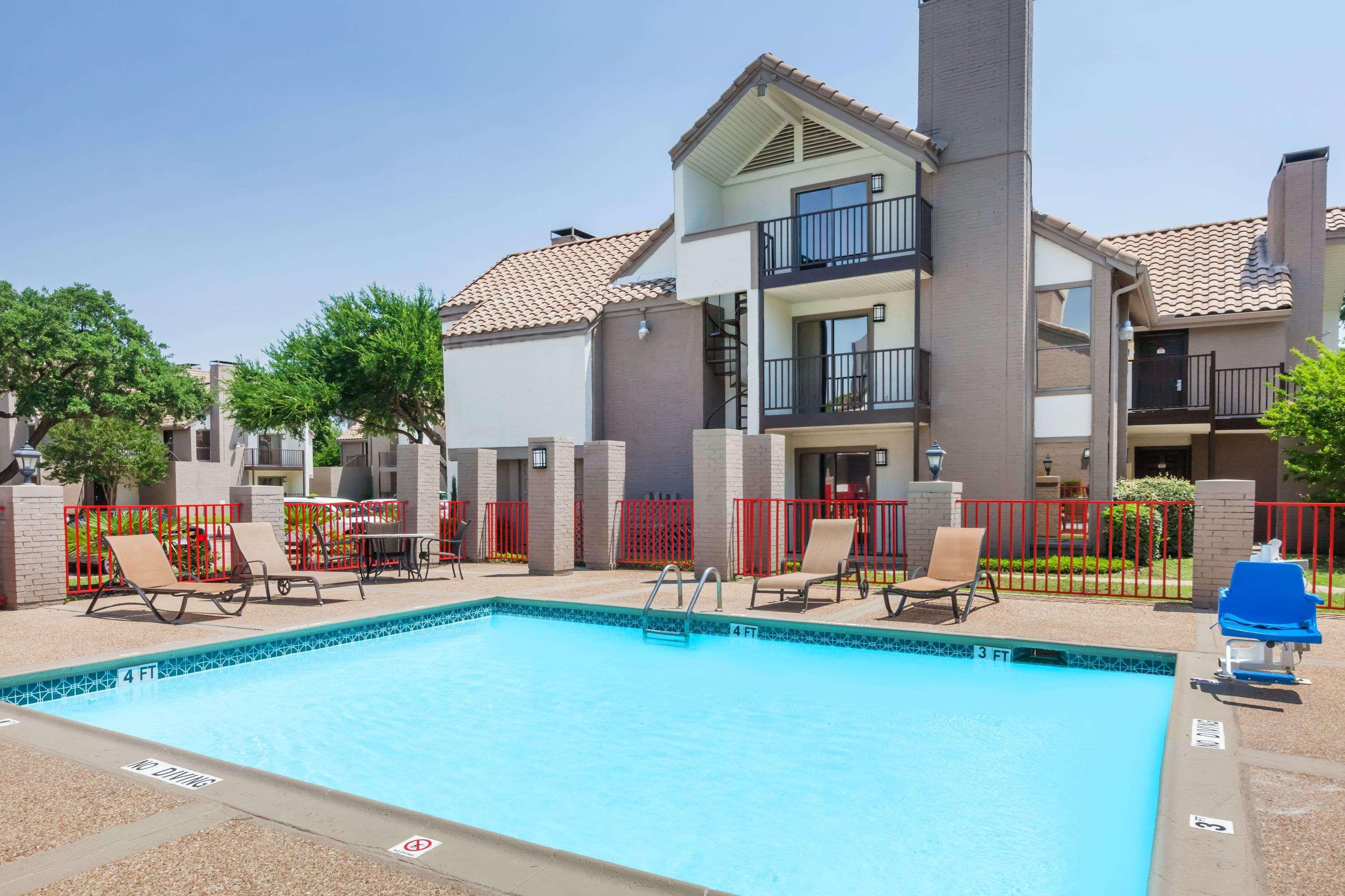 Hawthorn Suites Dallas Love Field Extérieur photo